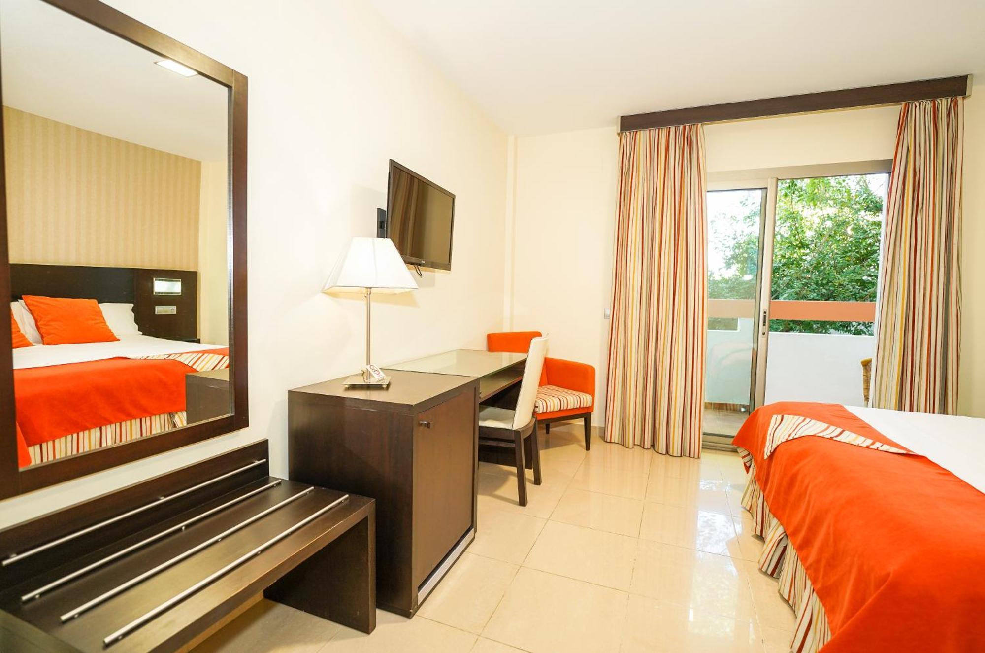 Hotel Pradillo Conil Conil De La Frontera Eksteriør billede