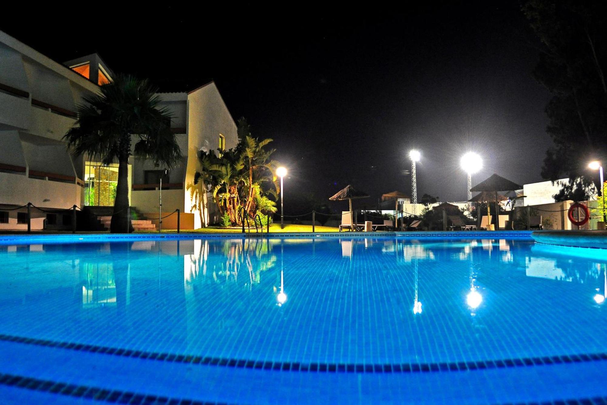 Hotel Pradillo Conil Conil De La Frontera Eksteriør billede